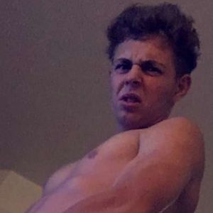 Meet your Posher, Chase